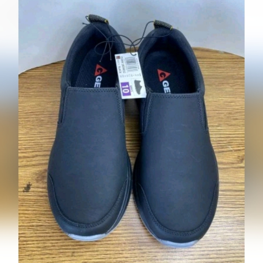 GERRY Men's MOC II Shoes Size 10M Slip On SN 800230 Black Light Weight Comfort